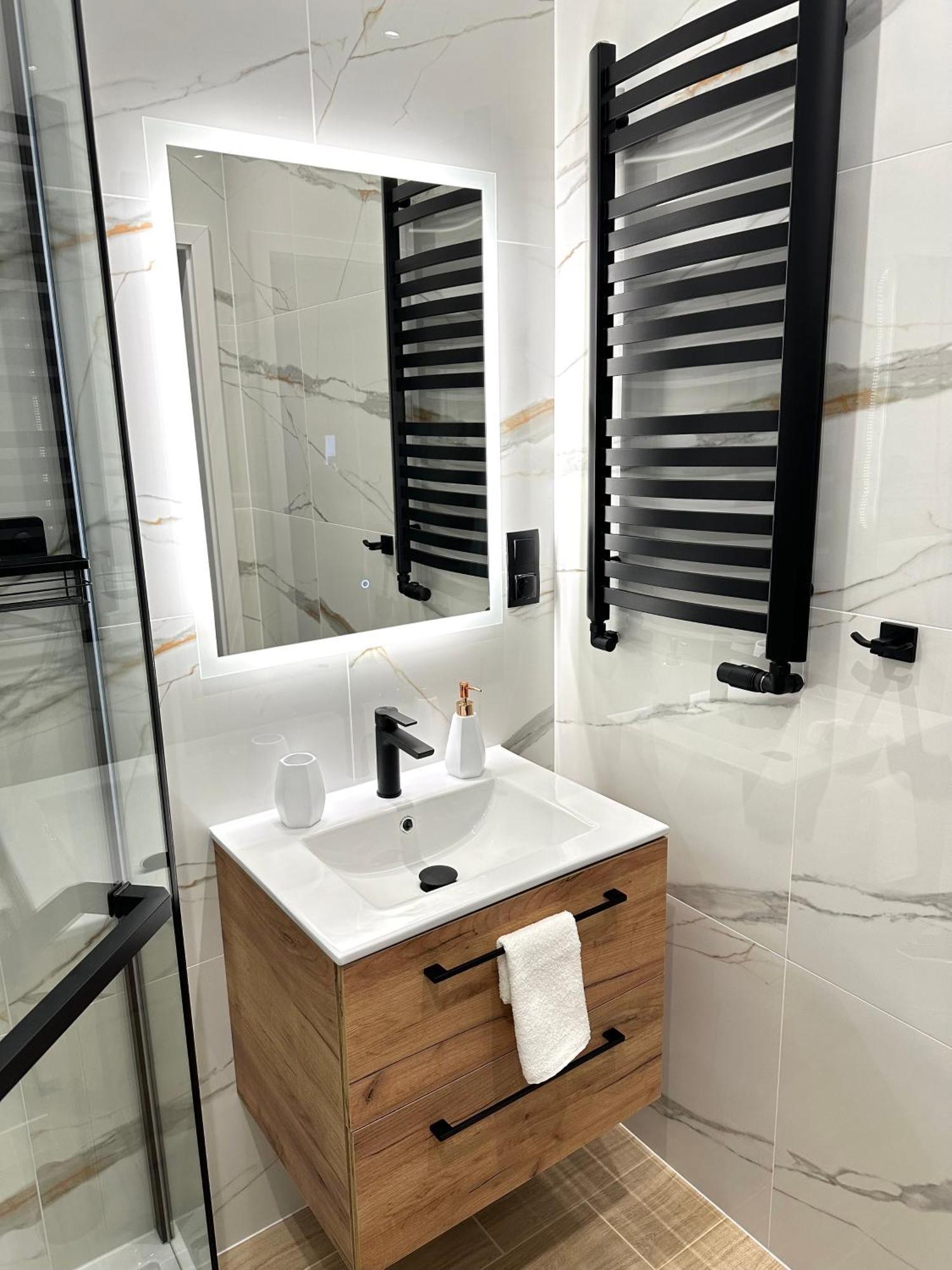 Apartament Sasanka กูโดวาสโดรยจ์ ภายนอก รูปภาพ